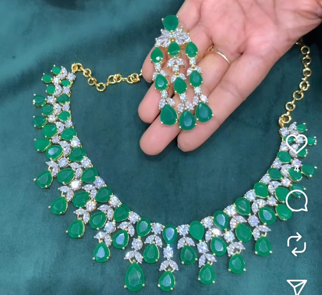 SHORT NECKLACE-SKT1102