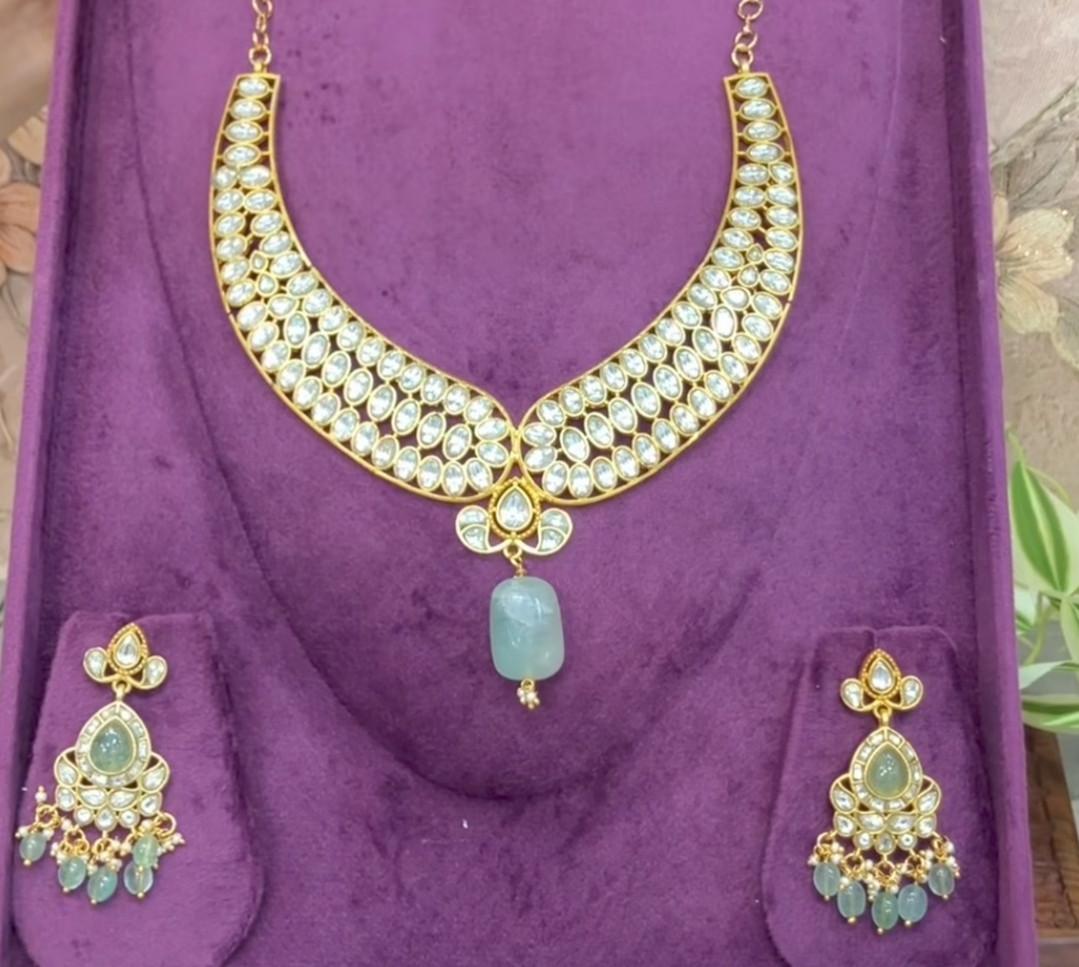 SHORT NECKLACE-SKT1568